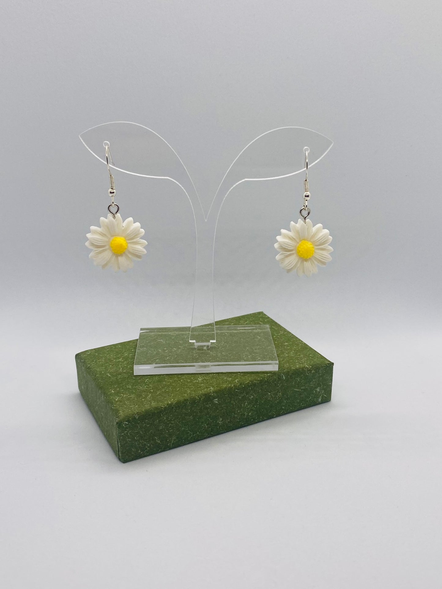 Daisy Earrings